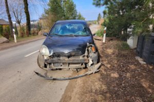 Automobilį iš serviso Vilniuje paryčiais pavogę du vaikai jį sudaužė – sugauti bandė tvirtinti, kad mašiną nusipirko