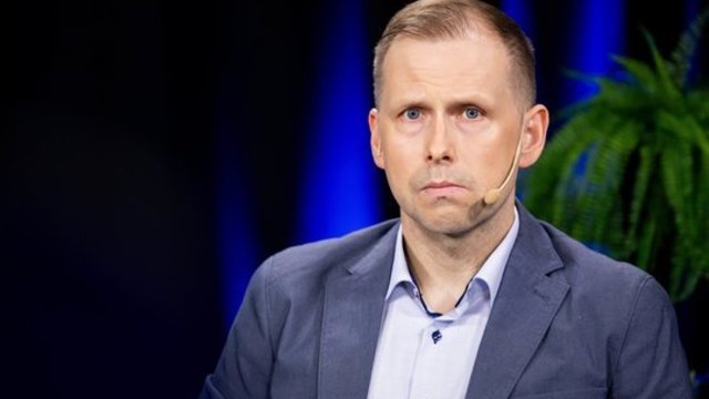 Augant prieš skiepus pasisakančiųjų skaičiui – įžvelgia D. Trumpo kaltę: tai rodo daug opesnę problemą