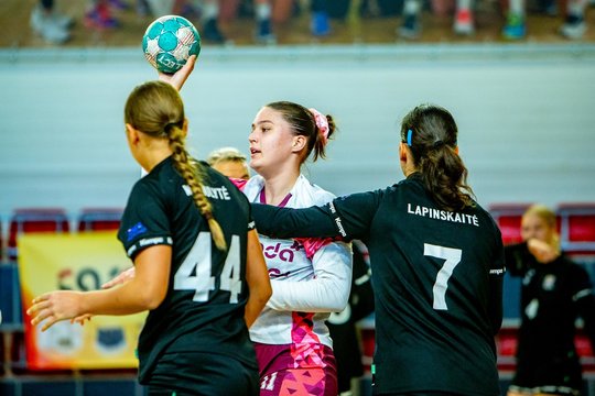 Lyderių dvikovoje paaiškės Lietuvos moterų rankinio lygos reguliariojo sezono nugalėtojos
