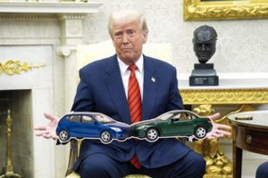 D. Trumpas pareiškė, kad jam tai nė motais: „Tikiuosi, kad jie pakels kainas“