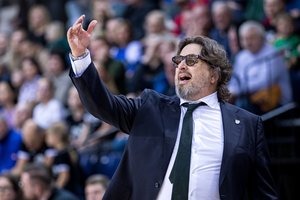 Po pergalės Klaipėdoje A. Trinchieri pirštu dūrė į auklėtinį: „Jo siela – purvina“