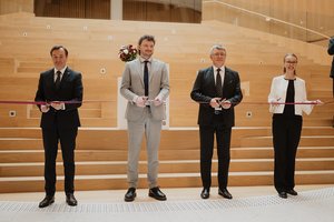 Atidarytas pirmasis šalyje populiacinis biobankas: pradedami rinkti Lietuvos gyventojų kraujo mėginiai