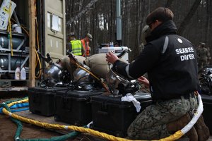 Gelbėjimo operacijoje Pabradėje – specialus georadaras: atskleidė, iš kur jį gavo