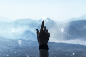 „Žinovų klubo“ testas. Ką žinote apie kasdien naudojamus telefono ir kompiuterio įrankius?