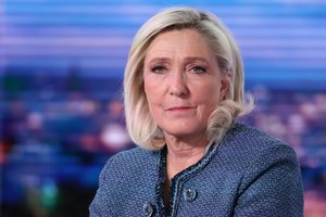 M. Le Pen partija kviečia žmones į protestus visoje šalyje