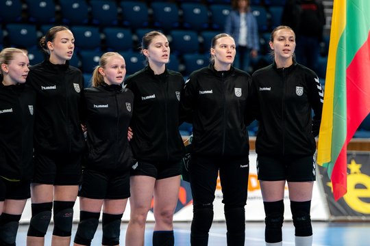 Paskelbta moterų rankinio rinktinės sudėtis lemiamoms pasaulio čempionato atrankos rungtynėms