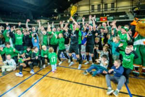 Toliau nenugalimi salės futbole – kokios emocijos po triumfo dėjosi čempionais tapusių kauniečių galvoje?