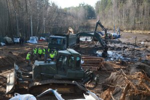 The search for the fourth soldier continues: the army shares its version of why he wasn't in the armoured vehicle