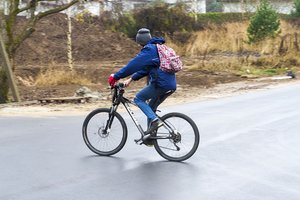 Viename kelių visą balandį darys eksperimentą – atidžiai žiūrėkite į taką