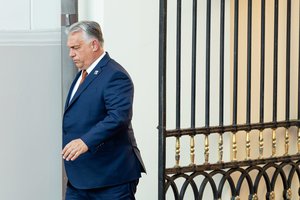 Vengrija paskelbė, kad traukiasi iš Tarptautinio Baudžiamojo Teismo