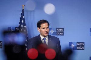 M. Rubio pasmerkė „isteriją“ Europoje: niekur iš NATO nesitrauksime