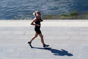 Gera žinia: taip sportuoti – lygiai taip pat efektyvu ir sveika