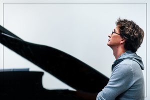 Vykintas Baltakas: „Muzika yra sunkiai pagaunamas fenomenas – ir tuo ji graži!“