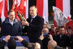 Dėl Lenkijos prezidento posto varžysis 17 kandidatų