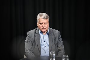 J. V. Žukas įžvelgia strateginę naudą steigti karinį poligoną Pietų Lietuvoje: visiems būtų patogu