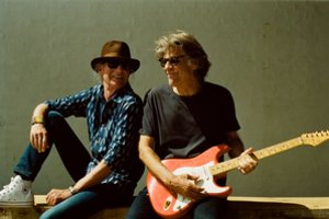 Legendinės danų grupės „LAID BACK“ atlikėjai gerbėjams Lietuvoje turi gerų žinių