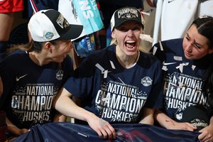 „Kovo beprotybės“ finale triumfavo ryškiausios JAV talentės universitetas