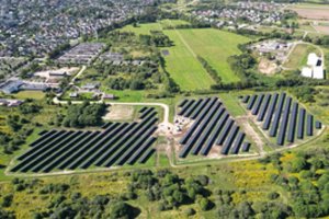 Ukmergė skina pirmuosius saulės elektrinių parko veiklos vaisius