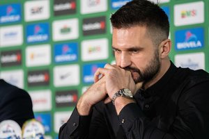 Po pokalbių su NBA lietuviais sugrįžęs L. Kleiza konstatavo T. Pačėso kalbų padarytą žalą: „Išstojimas jokių pliusų nedavė“