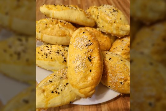 Dalios kibinai išties ypatingi: į tešlą ir faršo įdarą visada įdeda slaptą ingredientą 