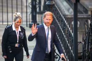 Princas Harry pasirodė teisme: užginčijo Jungtinės Karalystės sprendimą sumažinti jo apsaugą