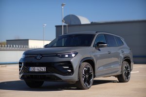 2025 m. „Volkswagen Tayron“ testas: neatremiamas pasiūlymas, bet ne be kompromisų