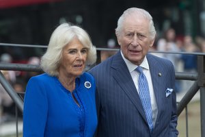 Karolis III su žmona – Italijoje: gėrėjosi Romos Koliziejumi