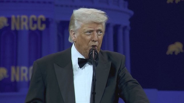 Bandymas susitarti dėl prekybos D. Trumpui kelia tik juoką: kalboje atvirai šaipėsi iš šalių ketinimų