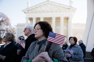 Internete – už širdies griebiančios amerikiečių padėkos Lietuvai: „Daugiau atjautos negu iš mūsų prezidento“