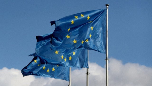 Europos Sąjunga stabdo atsakomuosius tarifus 90 dienų: šansai neprarasti