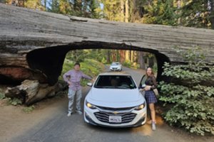 Lietuvių pora po pasaulį keliauja kitaip nei dauguma: mozaiką lipdo ir iš Lietuvos gabalėlių