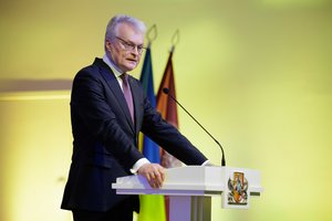 G. Nausėda teikia Seimui denonsuoti priešpėstines minas draudžiančią Otavos konvenciją