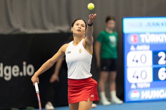 Pirmosios Vilniuje vykstančio Billie Jean King taurės turnyro nugalėtojos – Belgijos ir Turkijos tenisininkės