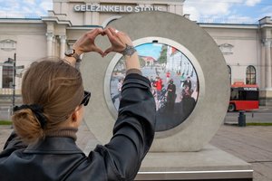 Milijonus žmonių sudominęs Portalas išsikrausto – papasakojo, į kurią sostinės vietą jį perkelia