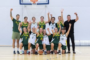 Unikalios krepšinio akademijos kūrėja A. Adomaitytė: „Labai noriu padėti mergaitėms“