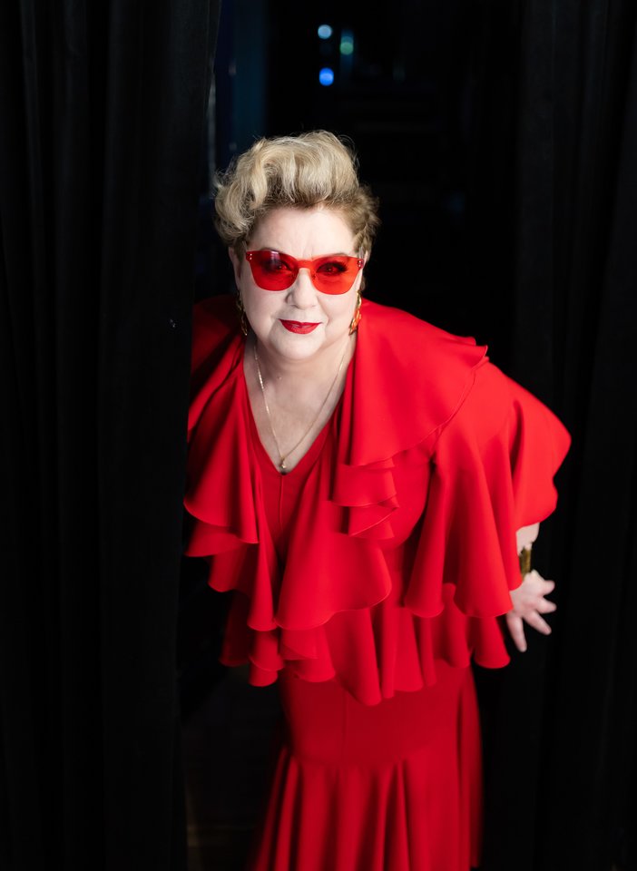 Garsius bičiulius Larisa Kalpokaitė sukvietė į ypatingą šventę.<br> M. Savičiūtės nuotr.