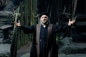 Baritonas S. Piazzola: „Rigoletas – galimybė tapti tuo, kuo nebūčiau tikrame gyvenime“