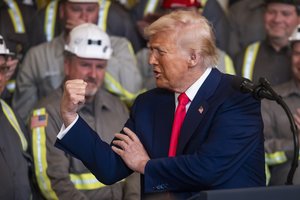 D. Trumpo žabangos Kinijai: atskleidė, kokį pasiūlymą 70-iai valstybių ruošia JAV