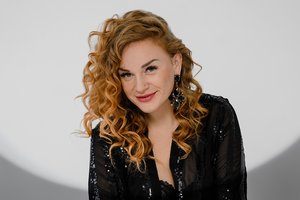 D. Virbilaitė prisiminė internetą sudrebinusią publikaciją apie seksą trise: „Buvo paimtos kunigų nuomonės“