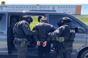 Vilniaus teismas ėmėsi terorizmu kaltinamo ukrainiečio bylos, jis prisipažįsta kaltas, duos parodymus