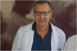 Teismas: pacienčių filmavimu įtariamas ginekologas V. Abraitis grįžti į darbą kol kas negali