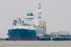 Europos pinigai toliau tekės į Rusijos biudžetą: ES nepavyko susitarti dėl svarbių sankcijų