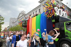 Konstituciniame Teisme – istorinis sprendimas: LGBT poros gali registruoti partnerystę