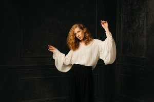 Albumą pristatanti Alina Orlova: „Jaučiu nostalgiją tam, ko nesutikau“