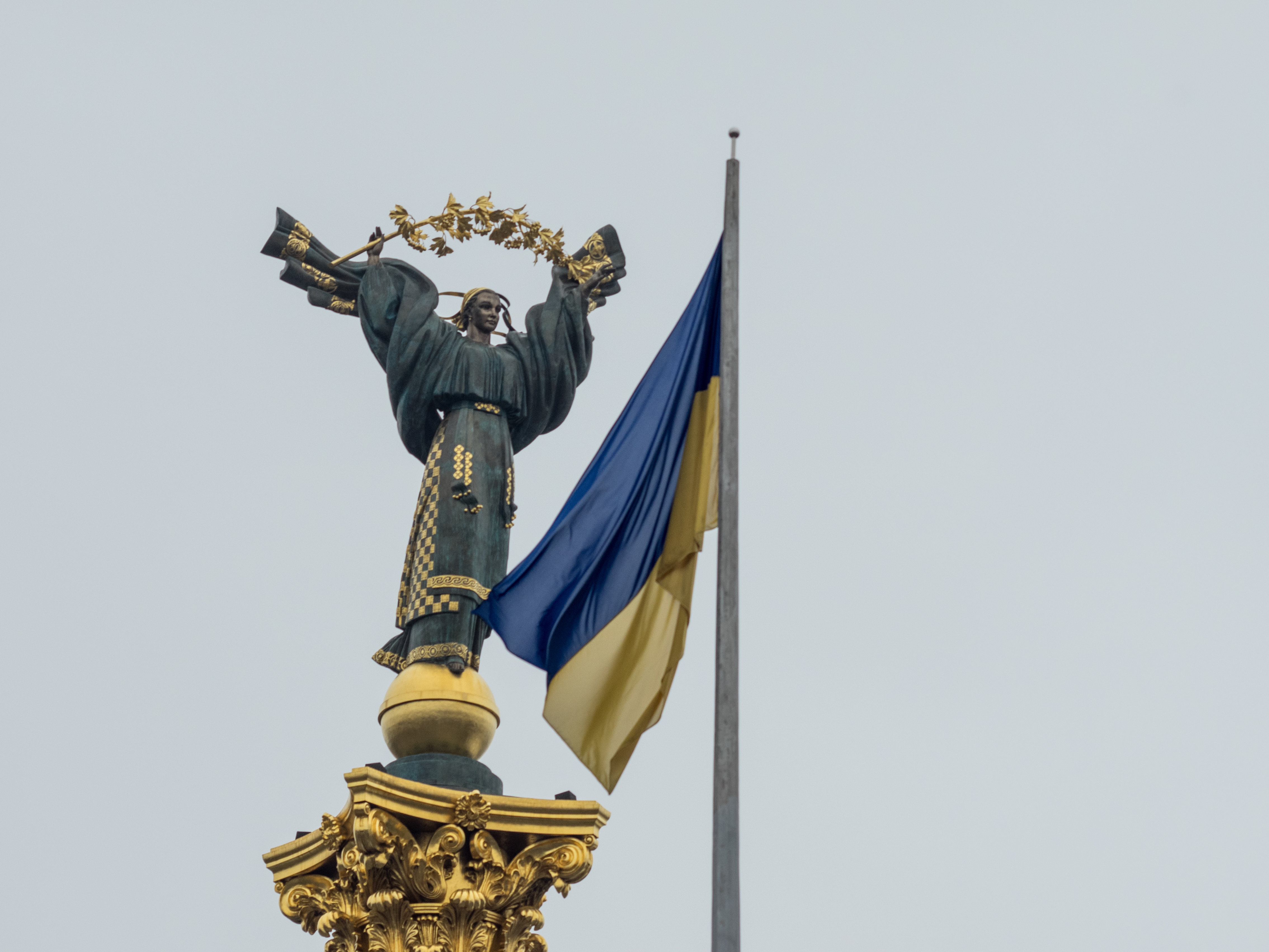 Ukraina