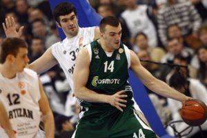 Su Šaru Eurolygą laimėjusi krepšinio žvaigždė prisidirbo: automobilyje – narkotinės medžiagos ir ginklai