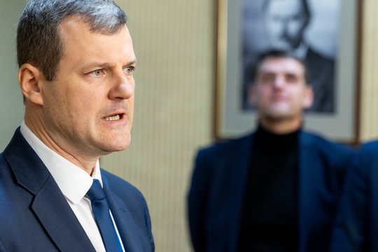 Premjeras nepritaria R. Žemaitaičio siūlymui pratęsti solidarumo mokestį: būtų netikslinga