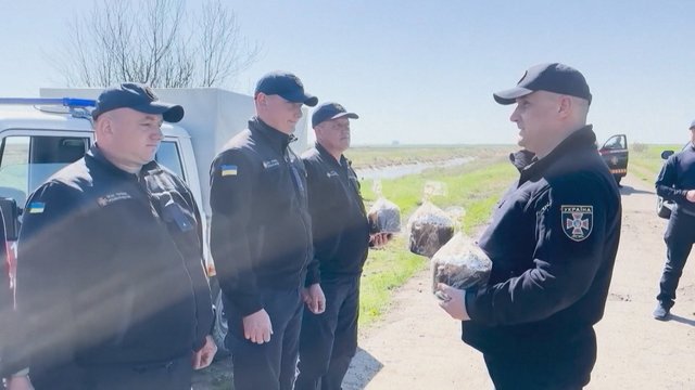 Ukrainiečių suvienijimui pasitelkė konditeriją: velykinius pyragus kepė vardan kilnaus tikslo