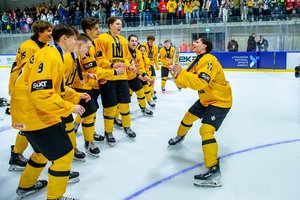 Baigėsi ledo ritulio pasaulio čempionatas Kaune: Lietuvos jauniai pasipuošė sidabro medaliais
