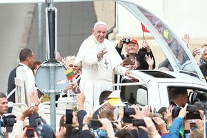 Ką Bažnyčiai ir pasauliui atnešė popiežius Pranciškus?